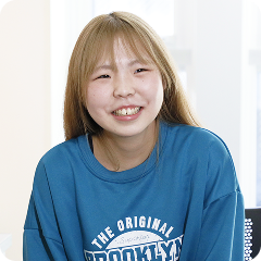 羽田さん（2年次に転入学）